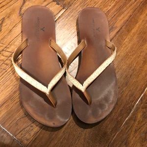 American Eagle Flip Flops